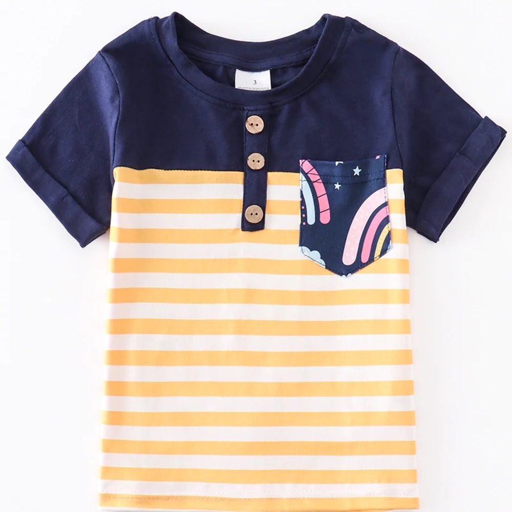 Rainbow pocket tee